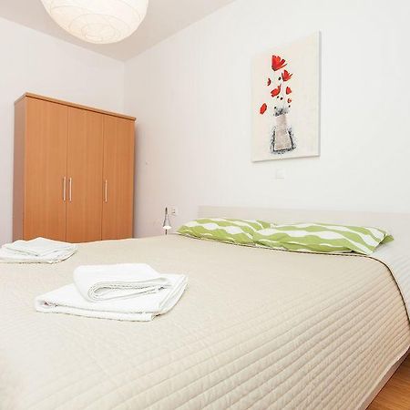 Kuvi Apartments 罗维尼 外观 照片