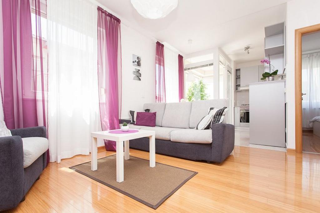 Kuvi Apartments 罗维尼 客房 照片